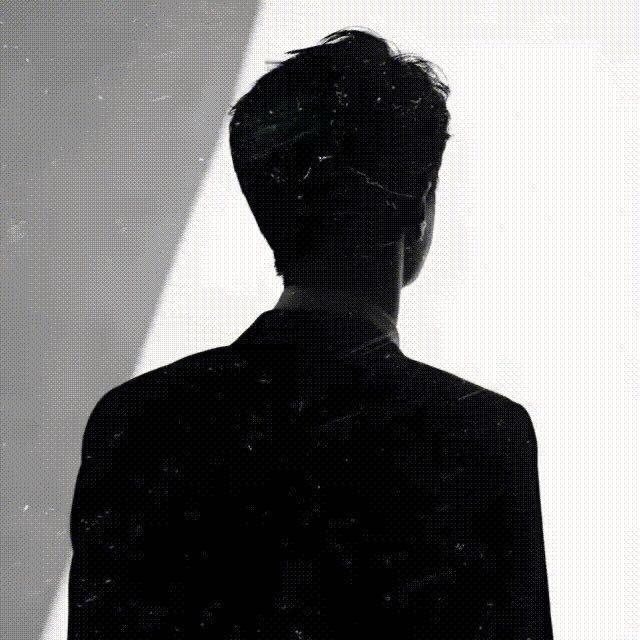 雌嗷曹