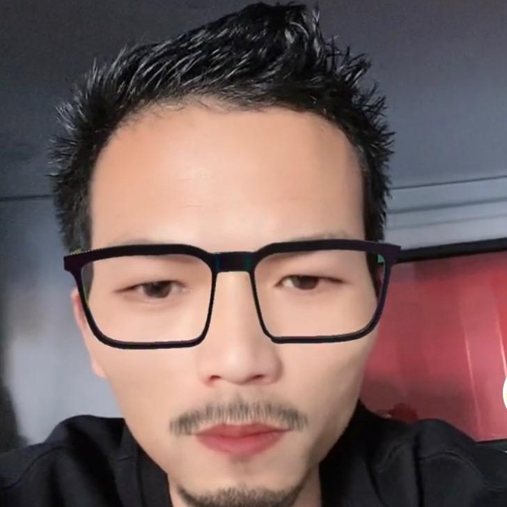 你不努力谁帮你💪