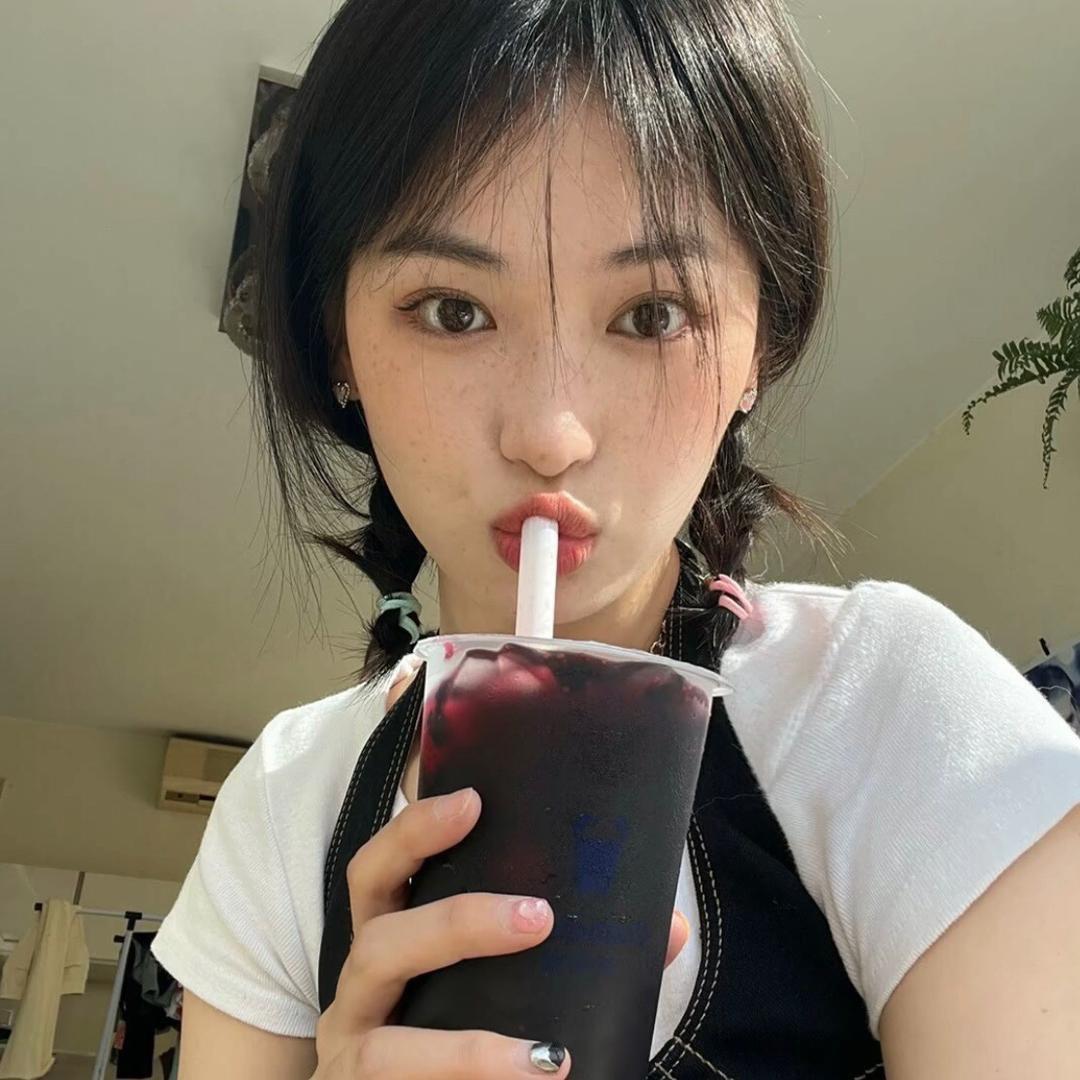 @年