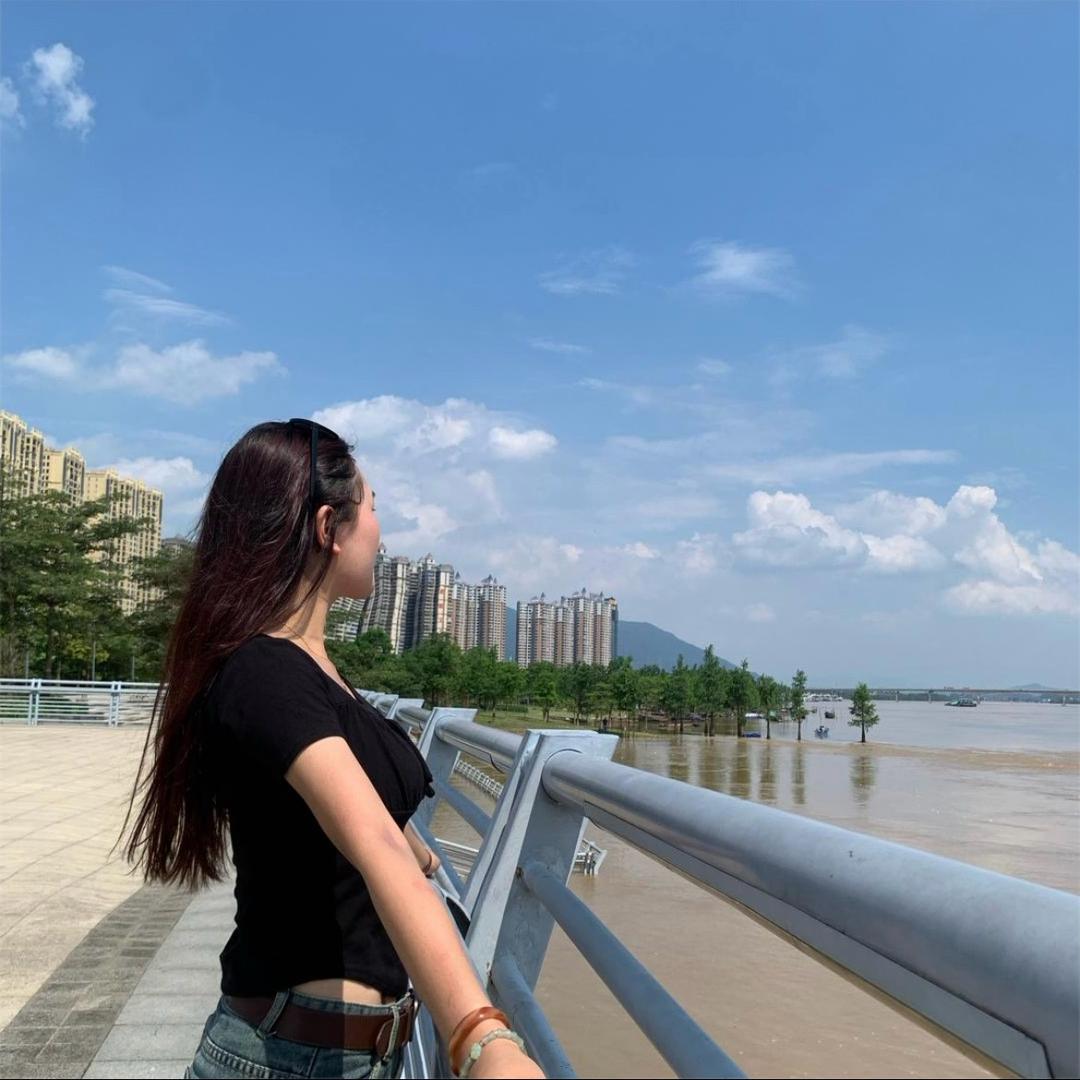黄橙子🍊