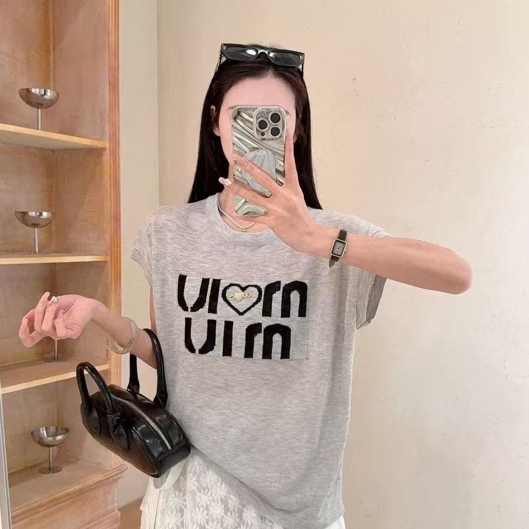 子萌毛衣工厂店