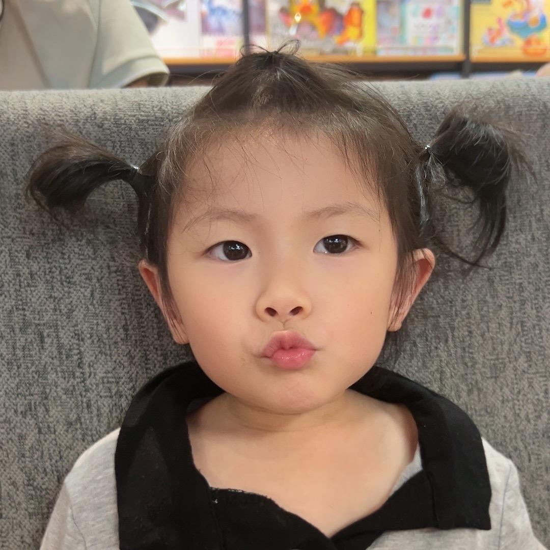 乡巴佬小刘
