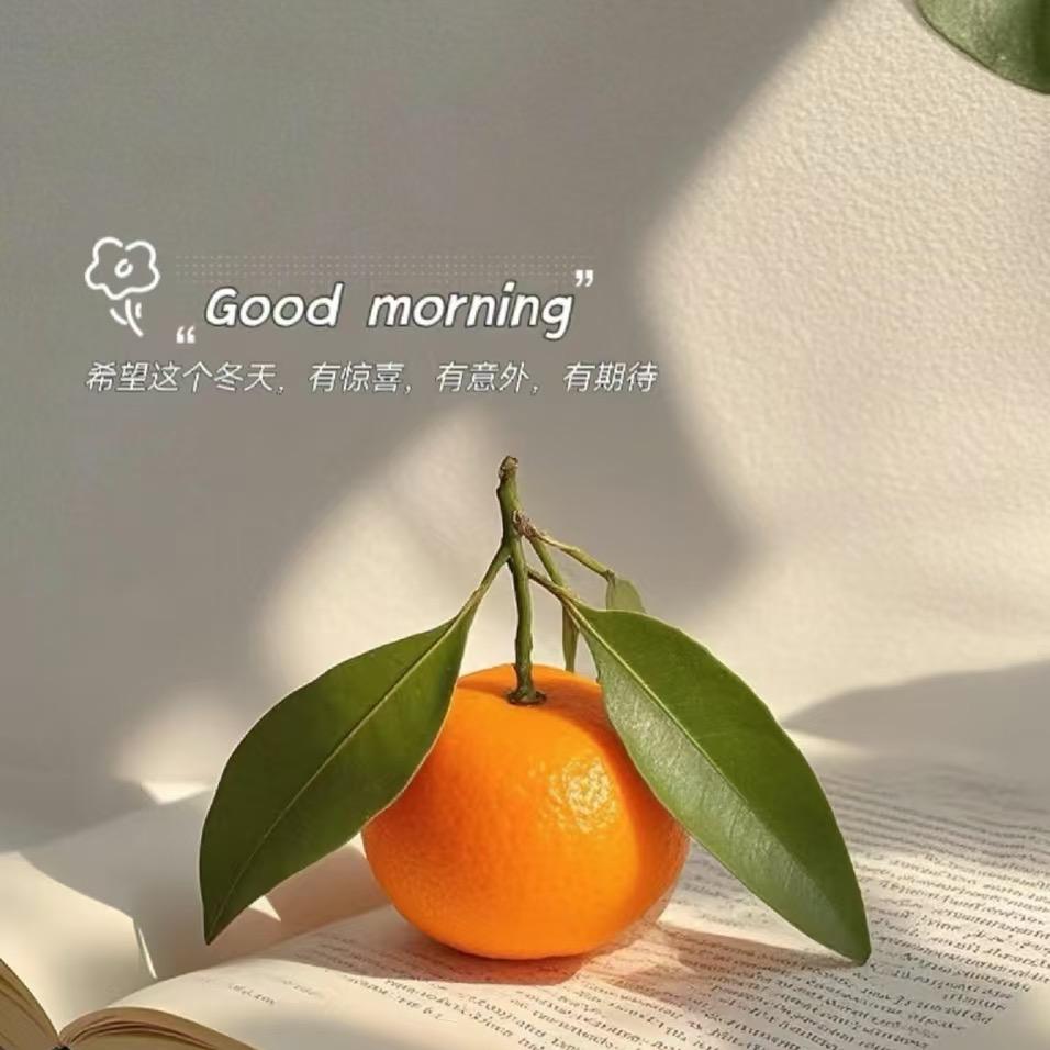 卖珠宝的小姐姐