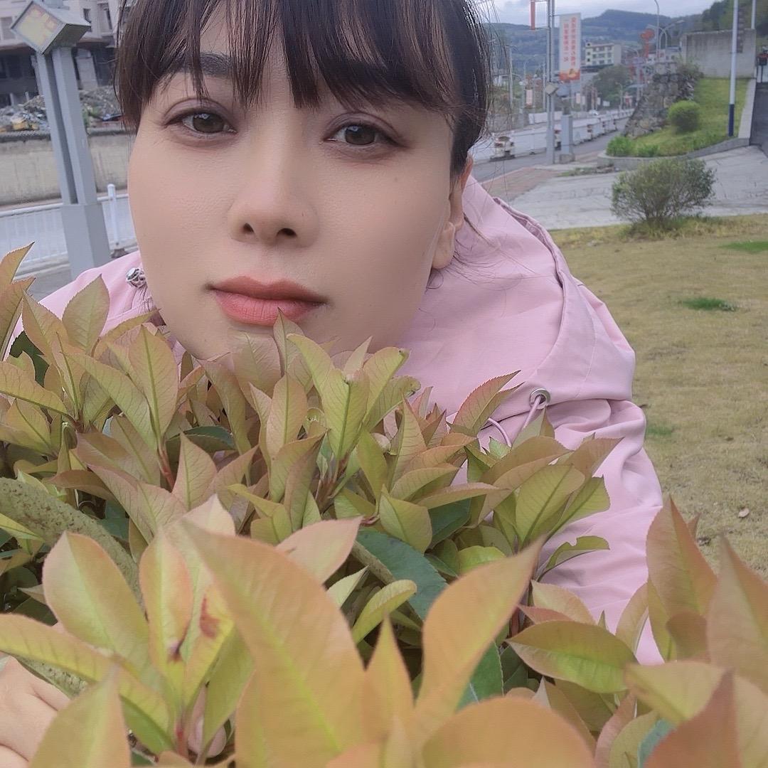 潇洒姐小芹