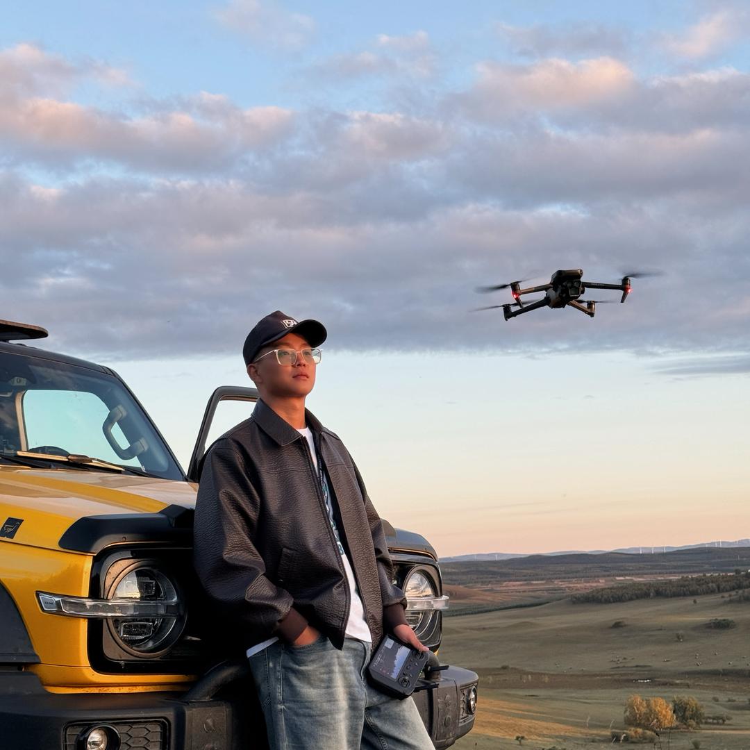 姜要疯⛽️｜乌兰布统董静🚙