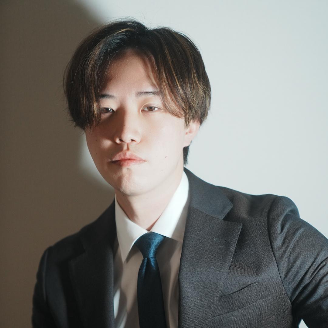 陈逸翔