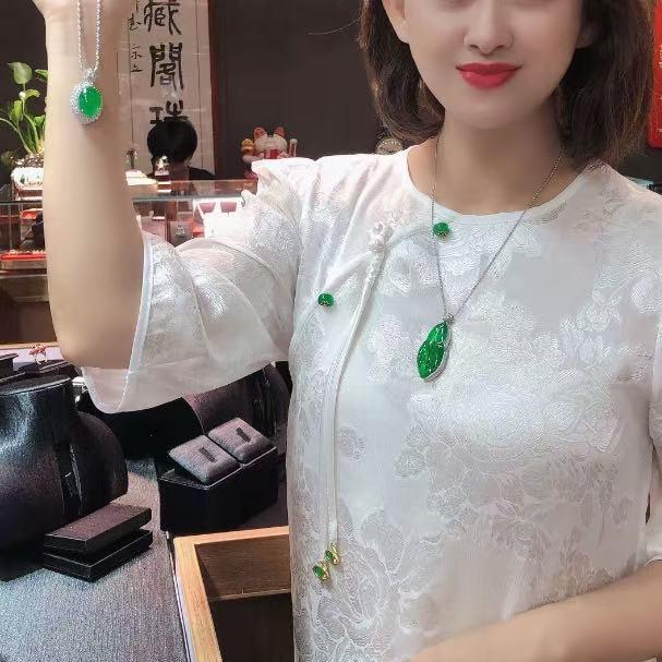 發 财 玉 阁