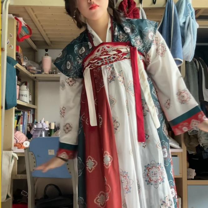 绮忆安