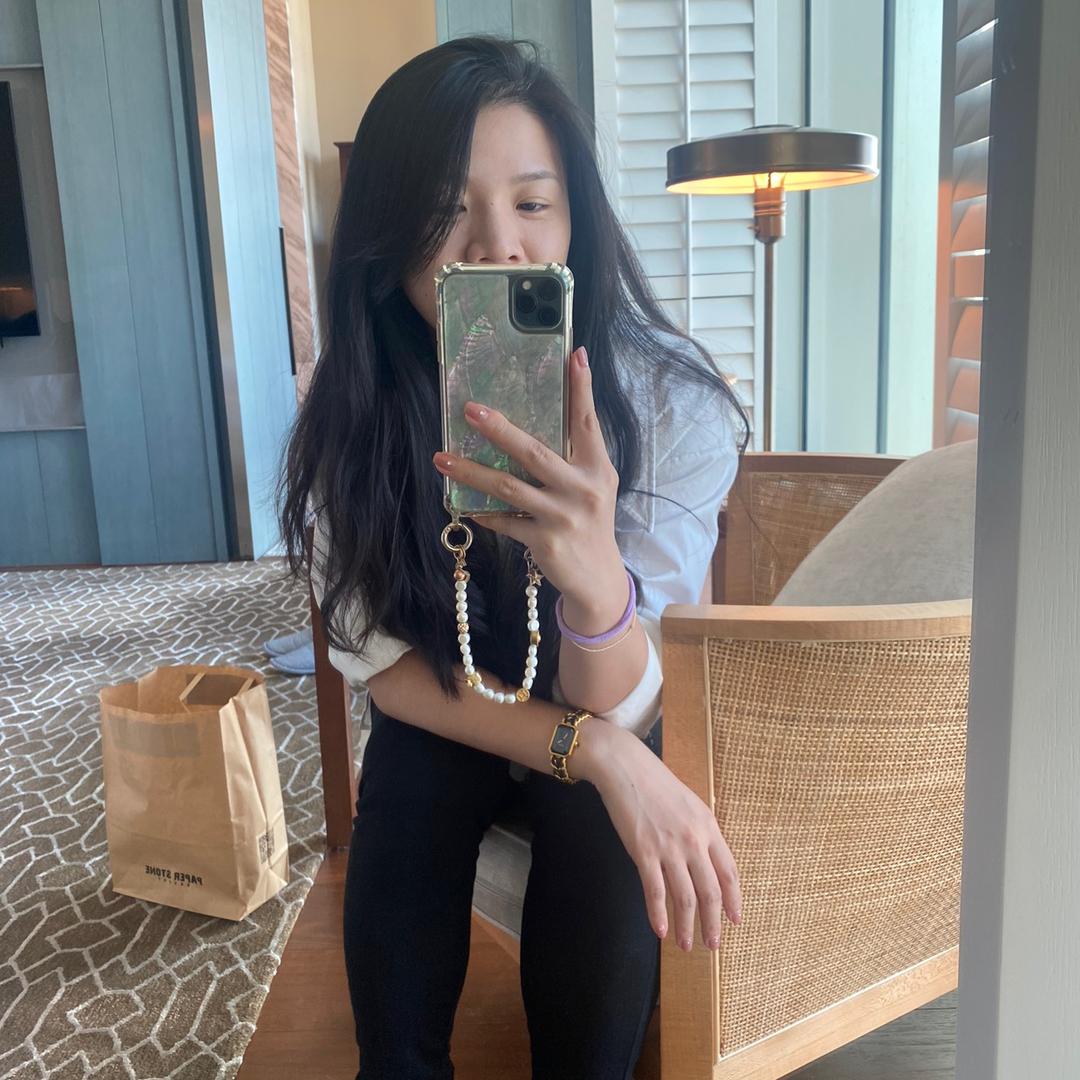 嘻嘻😜头像