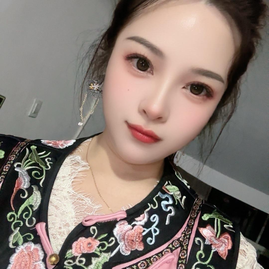 灼华.新中式国风