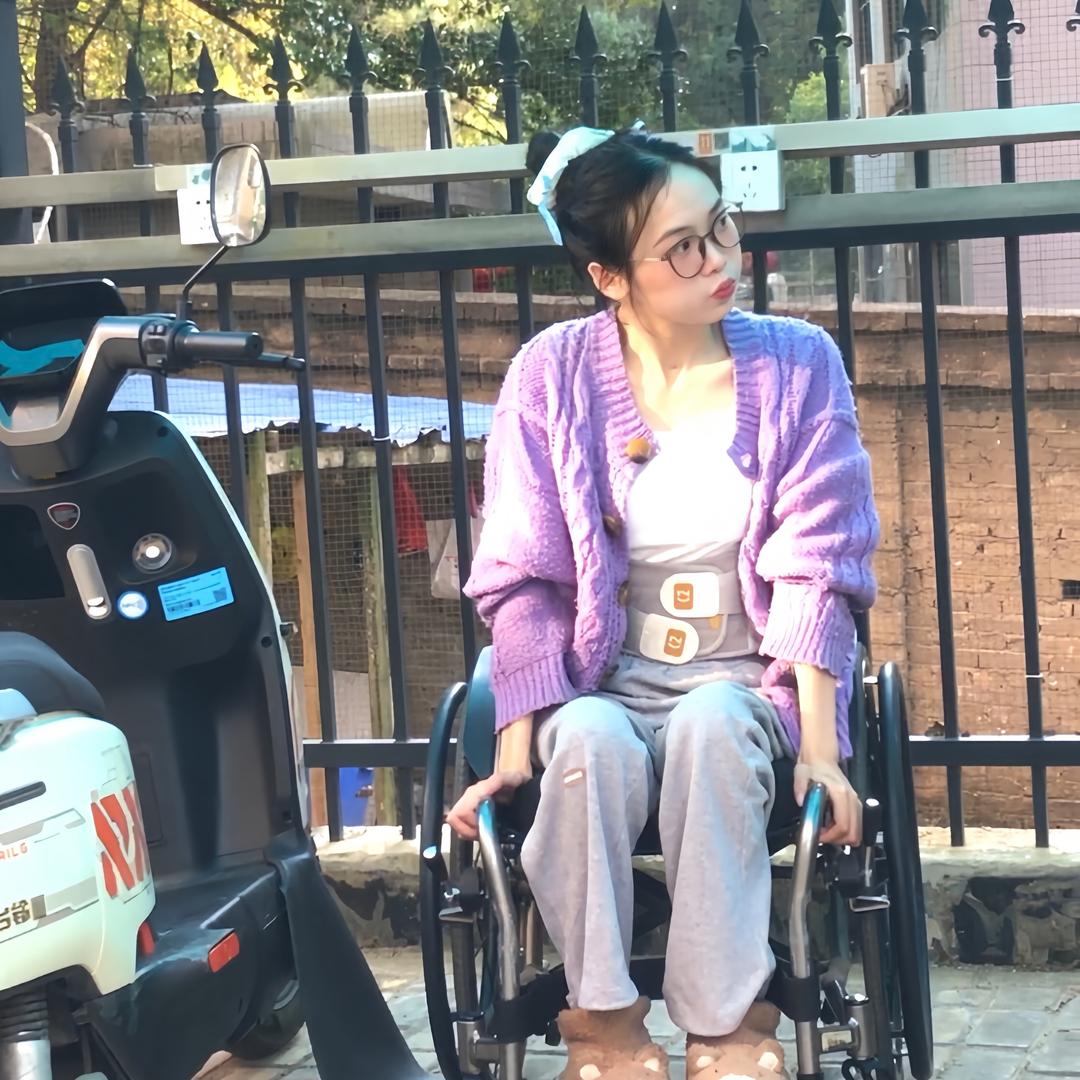 小颖一米八