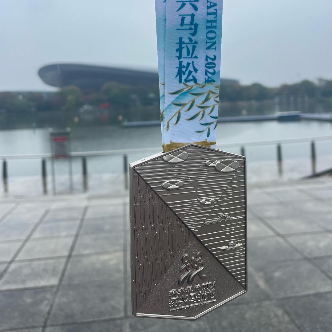 山河跑者HU