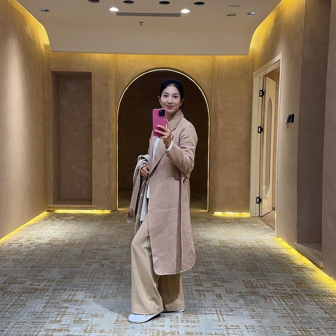 爱笑的周玲影梦空间