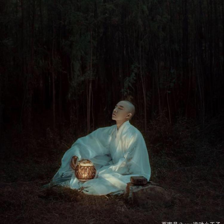 德善山人