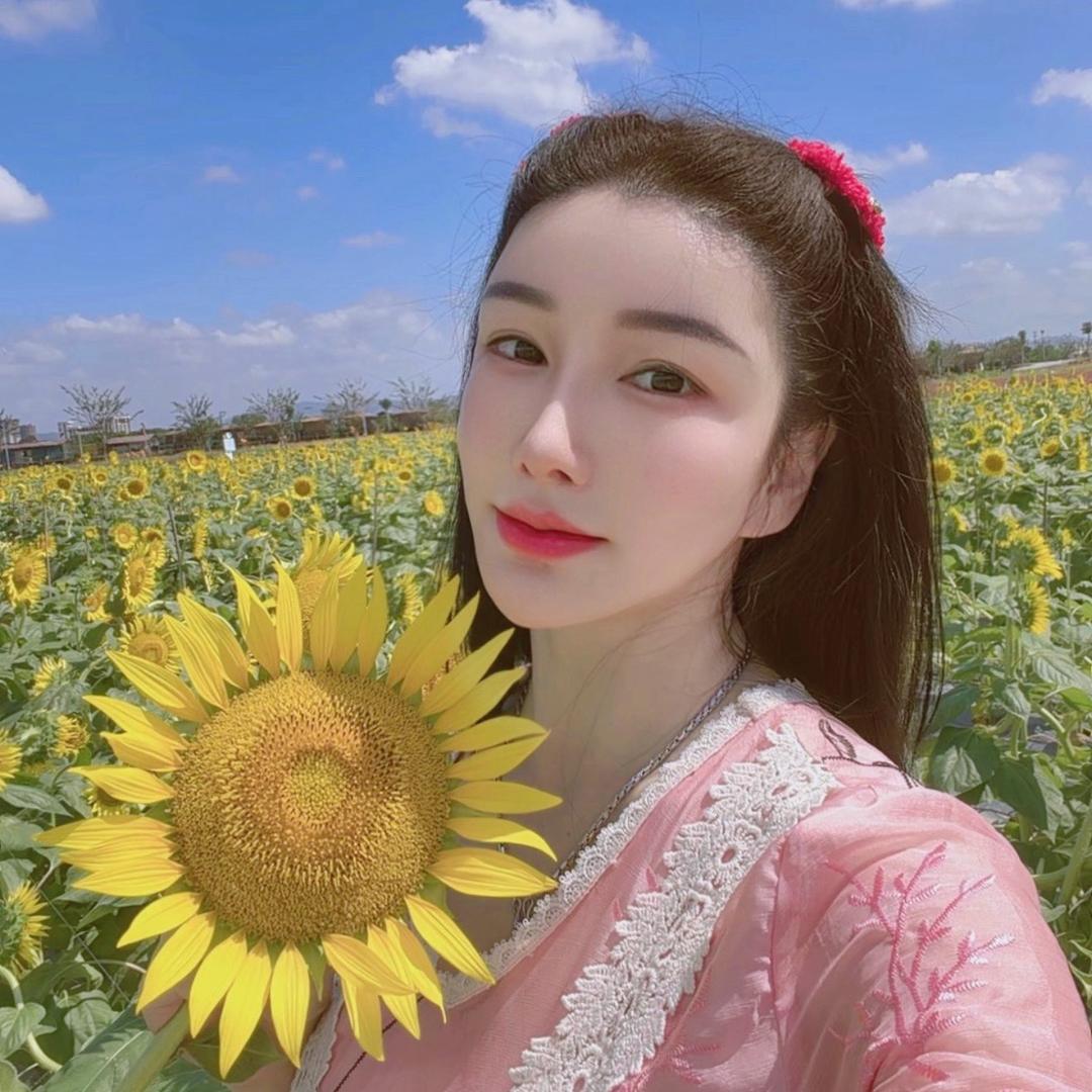 😘千哖老妖ßɑbγ❀