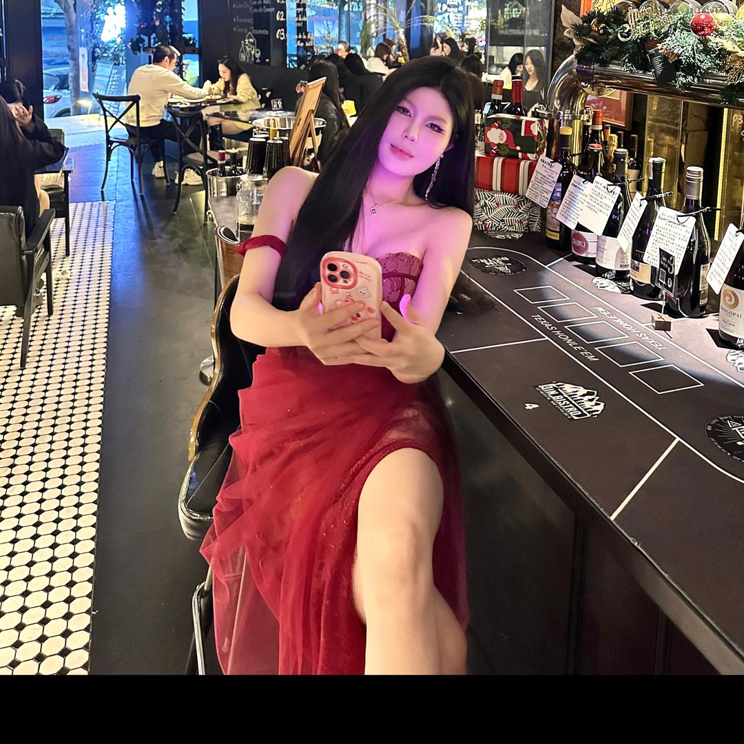 美艳睡不醒