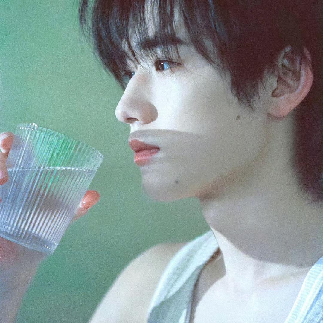 蒜轩（见过汪苏泷两次版）