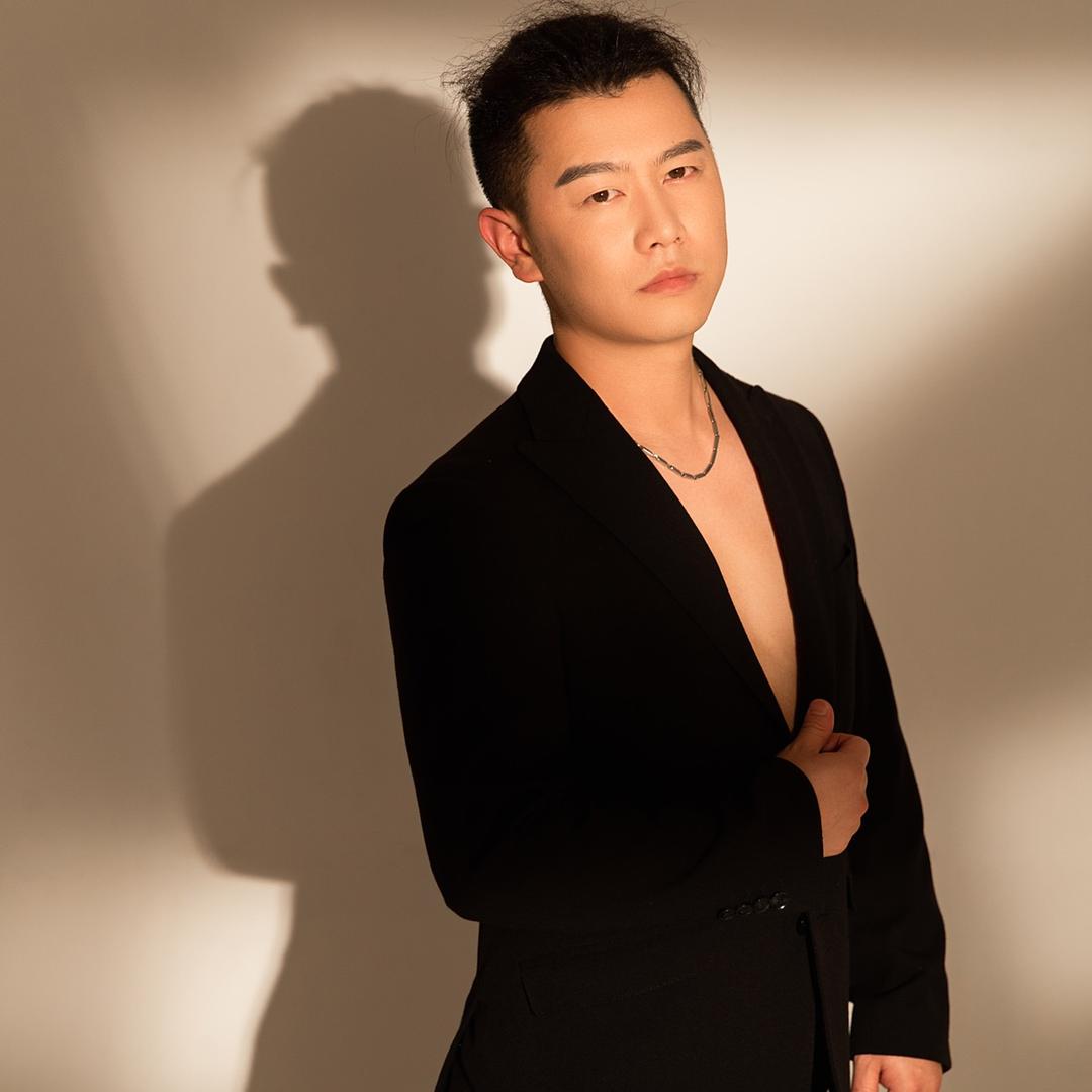 赵龙实战染发