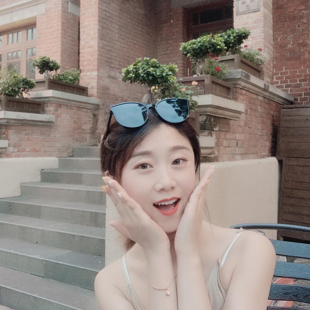 天天没烦恼吖