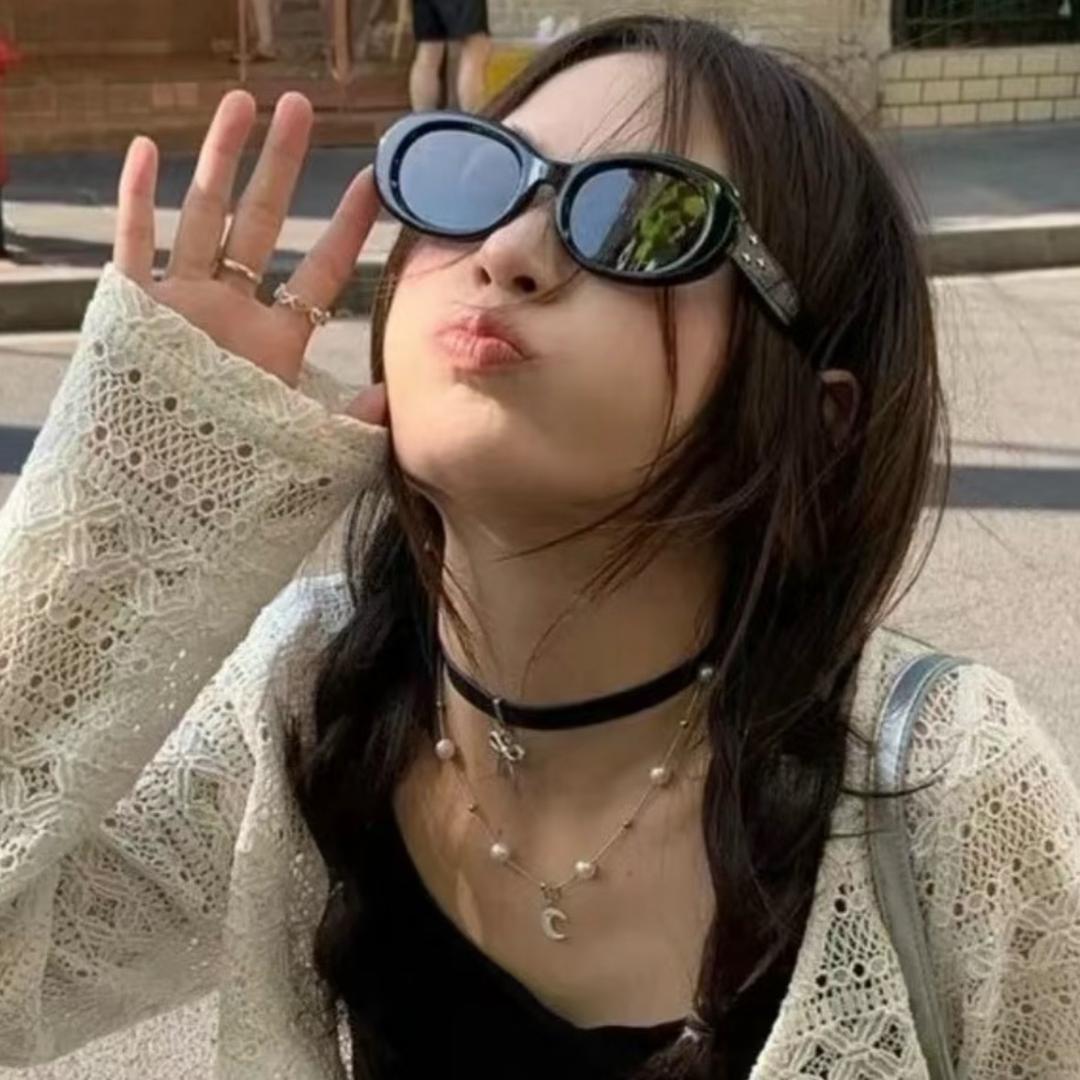 巴中眉形设计师—蓉蓉