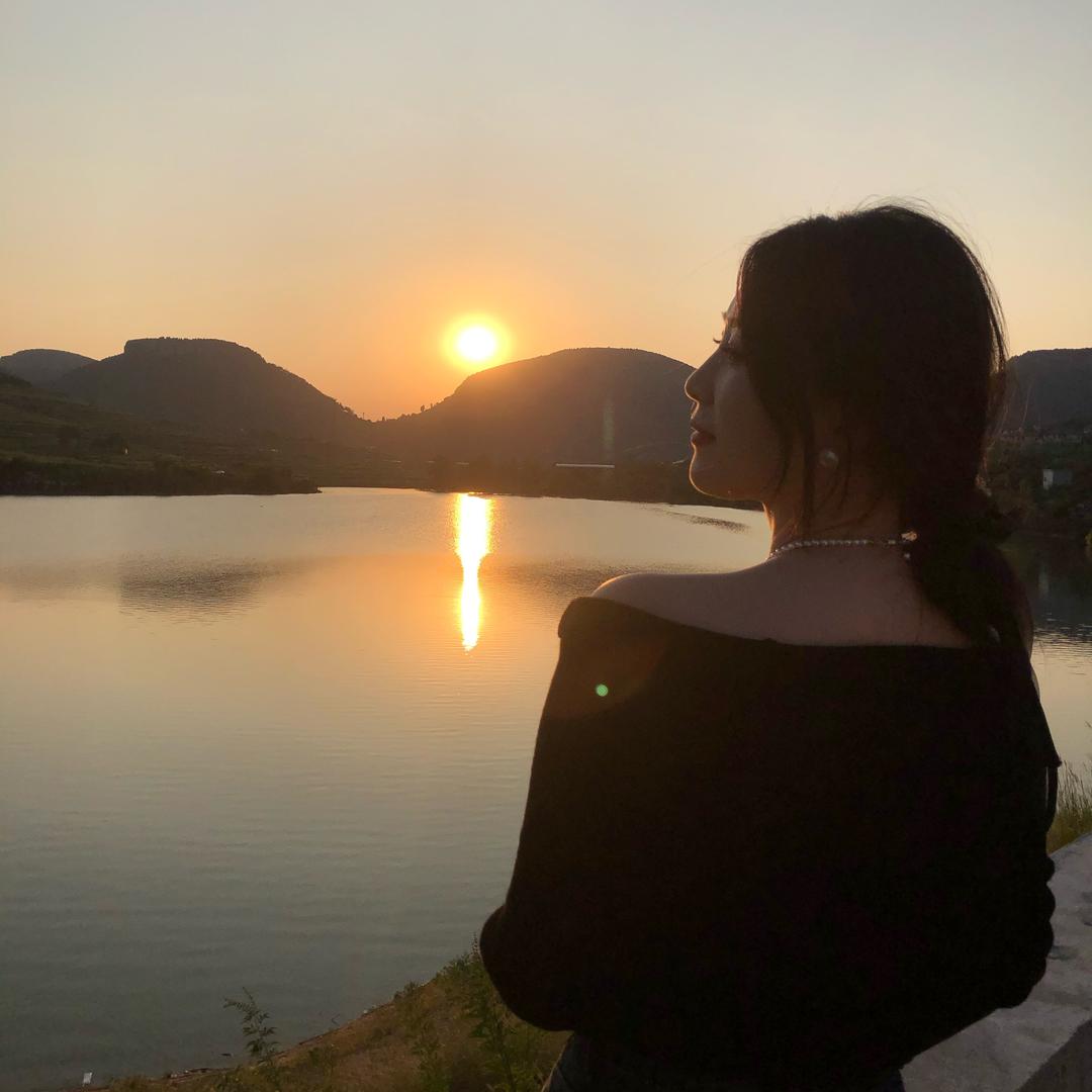 @橙二月