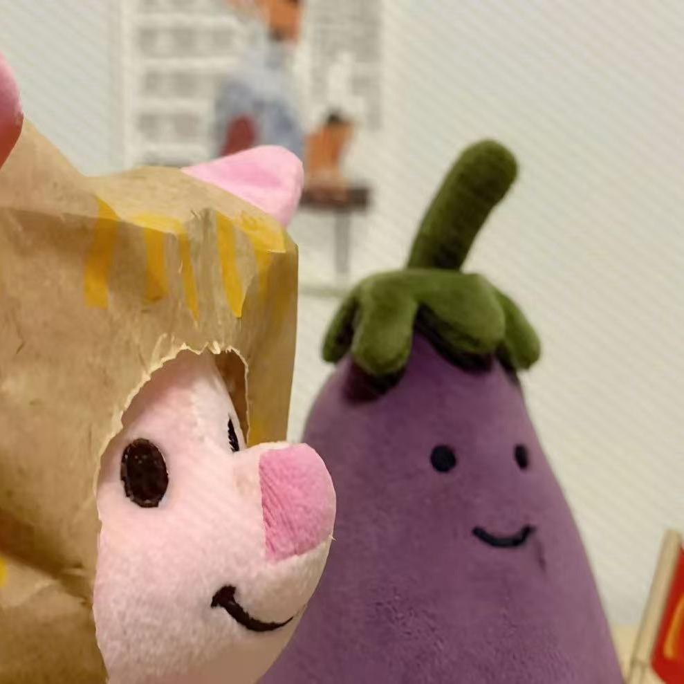 一只胖乎乎的🐑