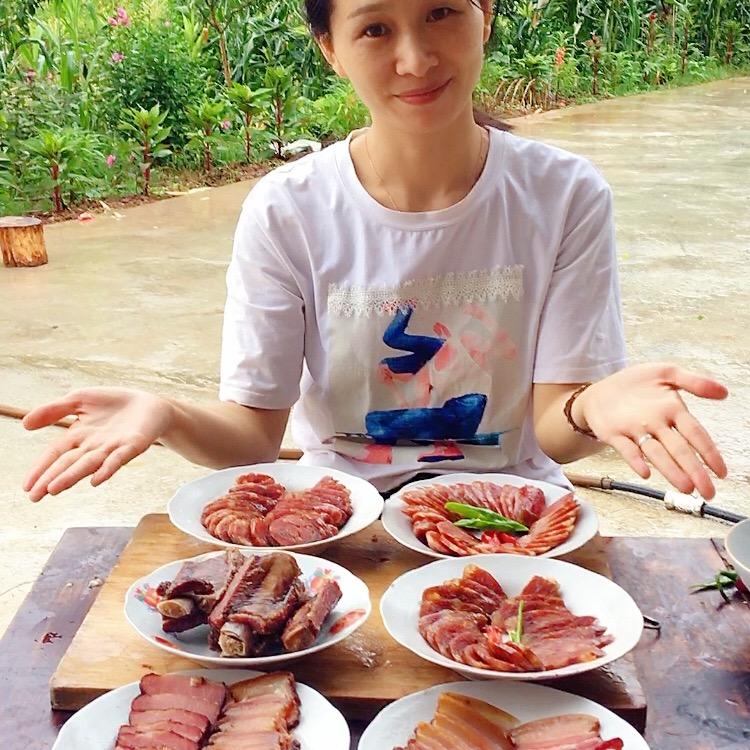 赖妹腊肉店