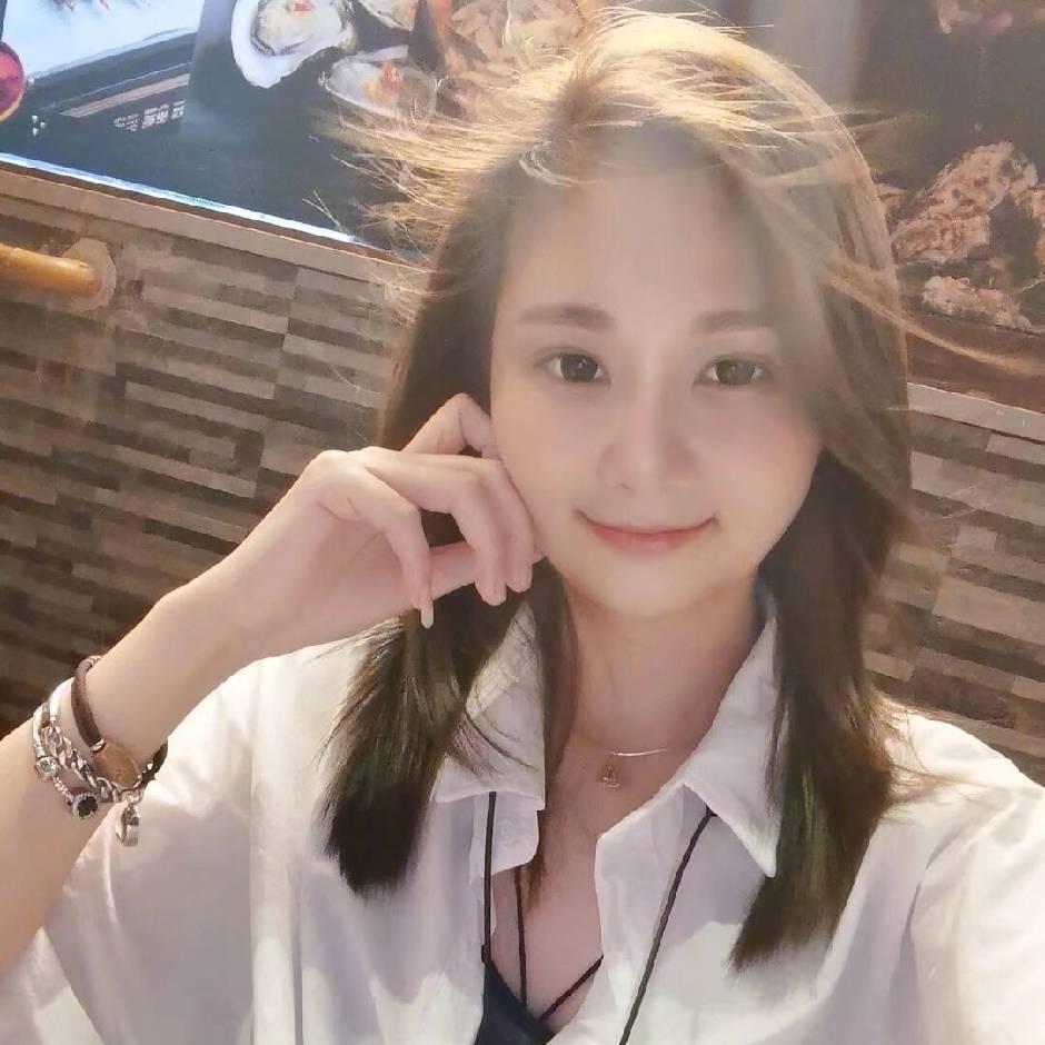 津僖女装的头像