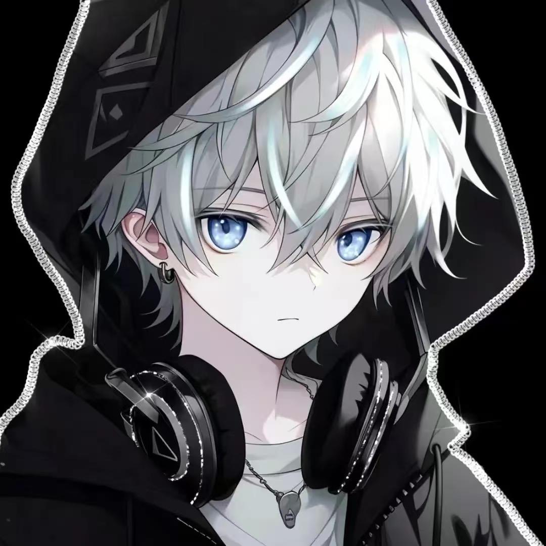 月光落在左手上