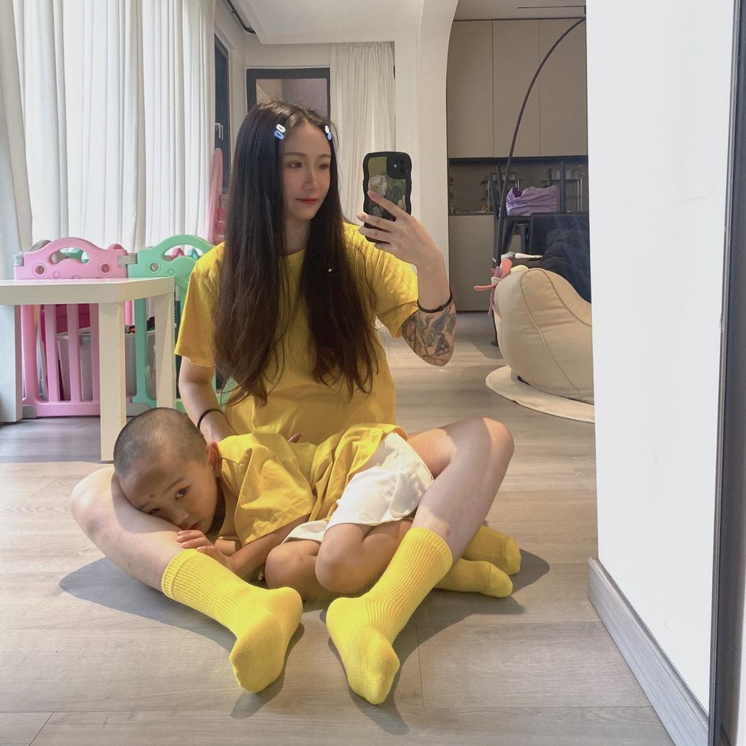 猪鼻孔mom 👩