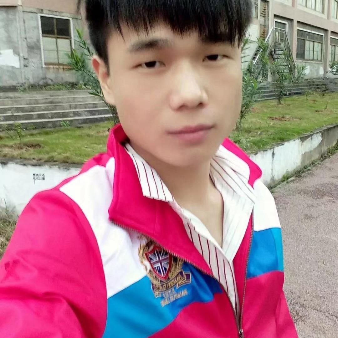 一条不会游泳的鱼🦈