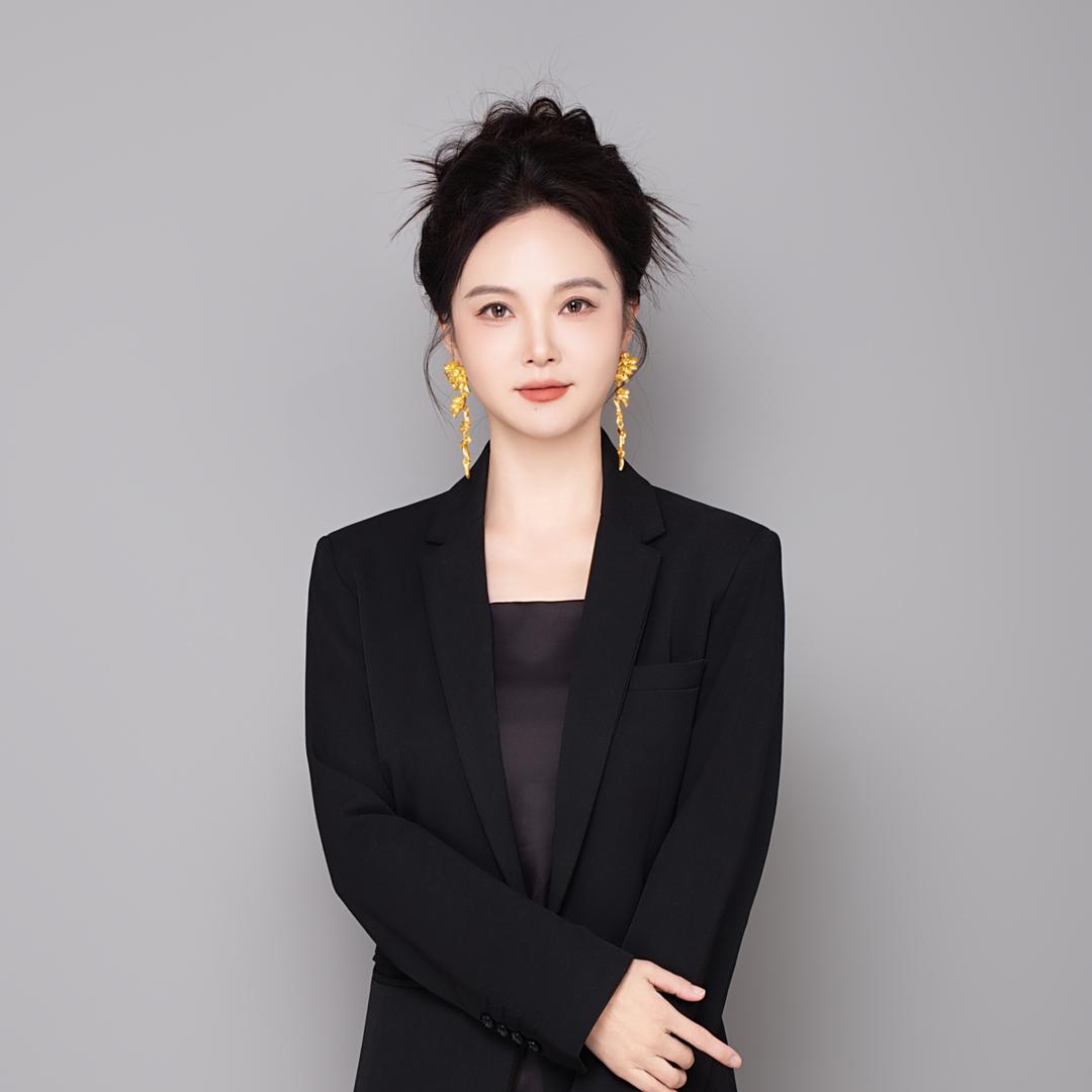 轻颜赫本创始人莎莎