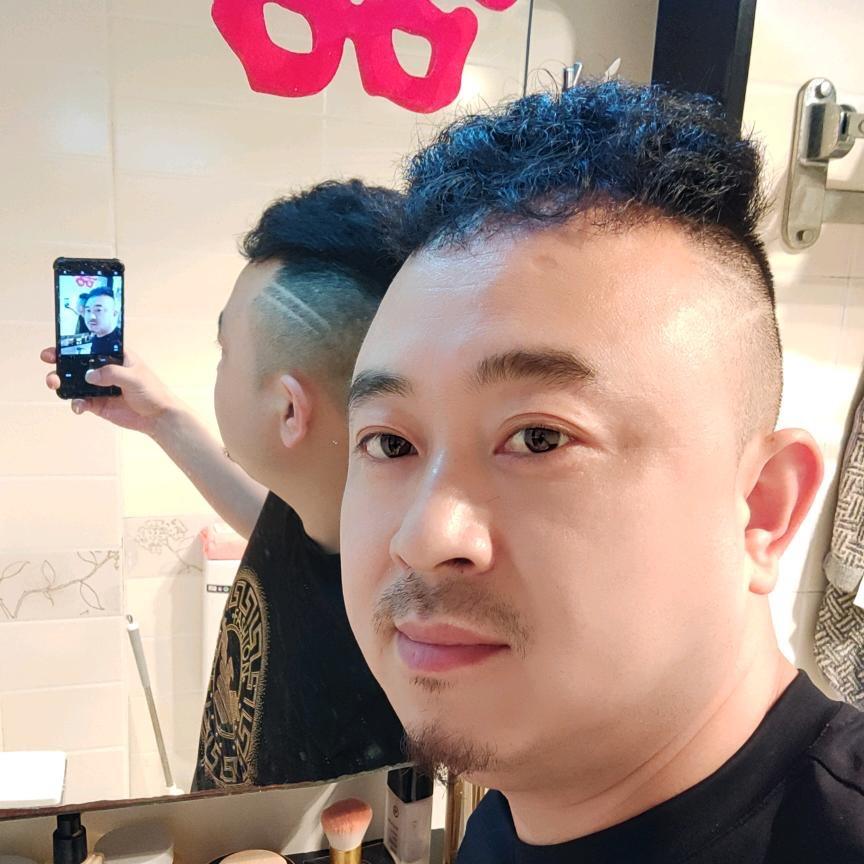 铁脑壳
