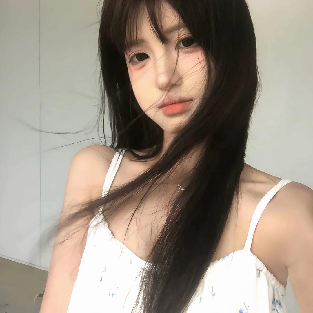 小歪.