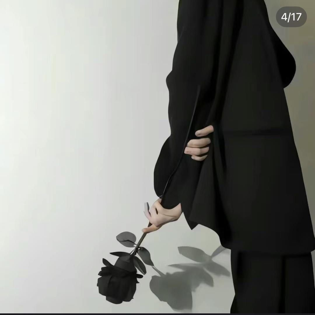 子奕.