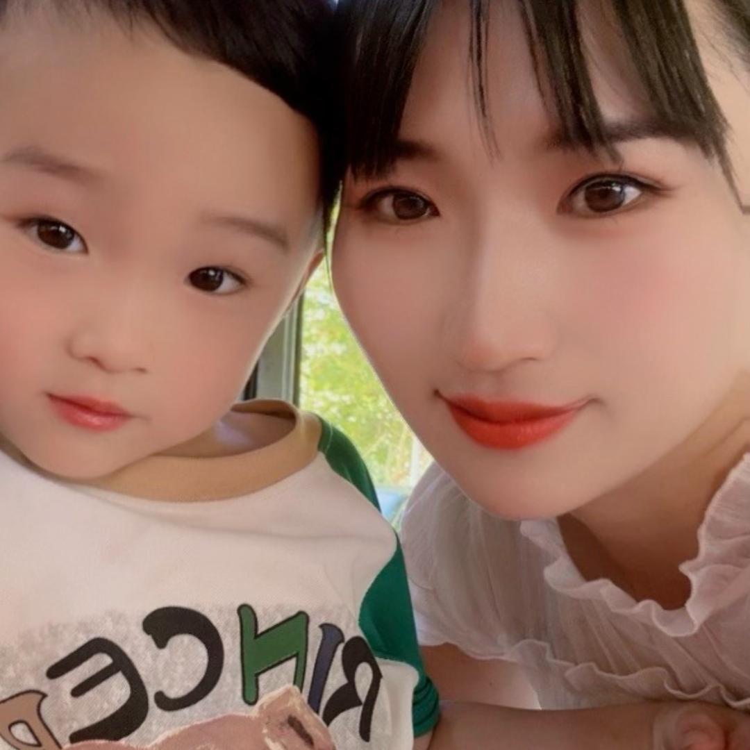 齐齐童装（开在家里的服装店）