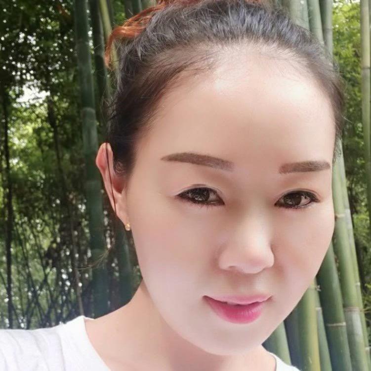 小丽 首播下午 2点30😘😽