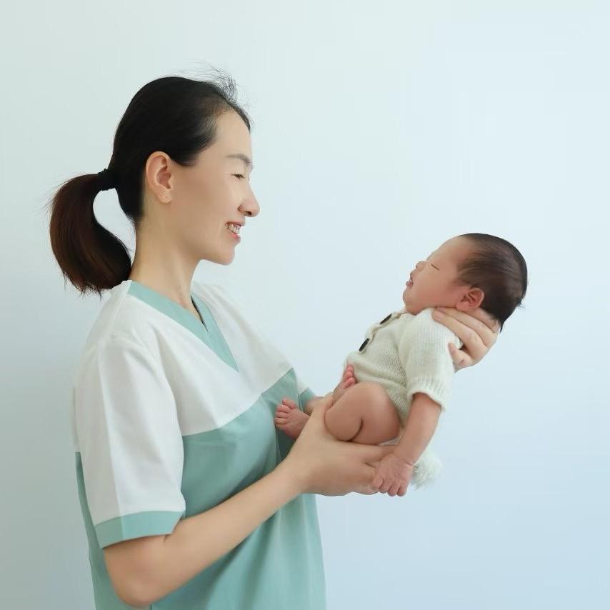 金牌🎖️月嫂红姐