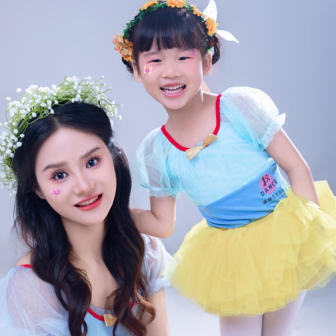 我是萱萱老师