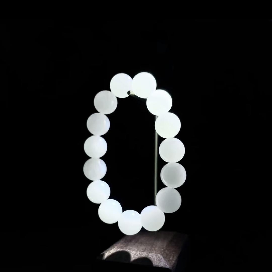 新疆星辰和田玉