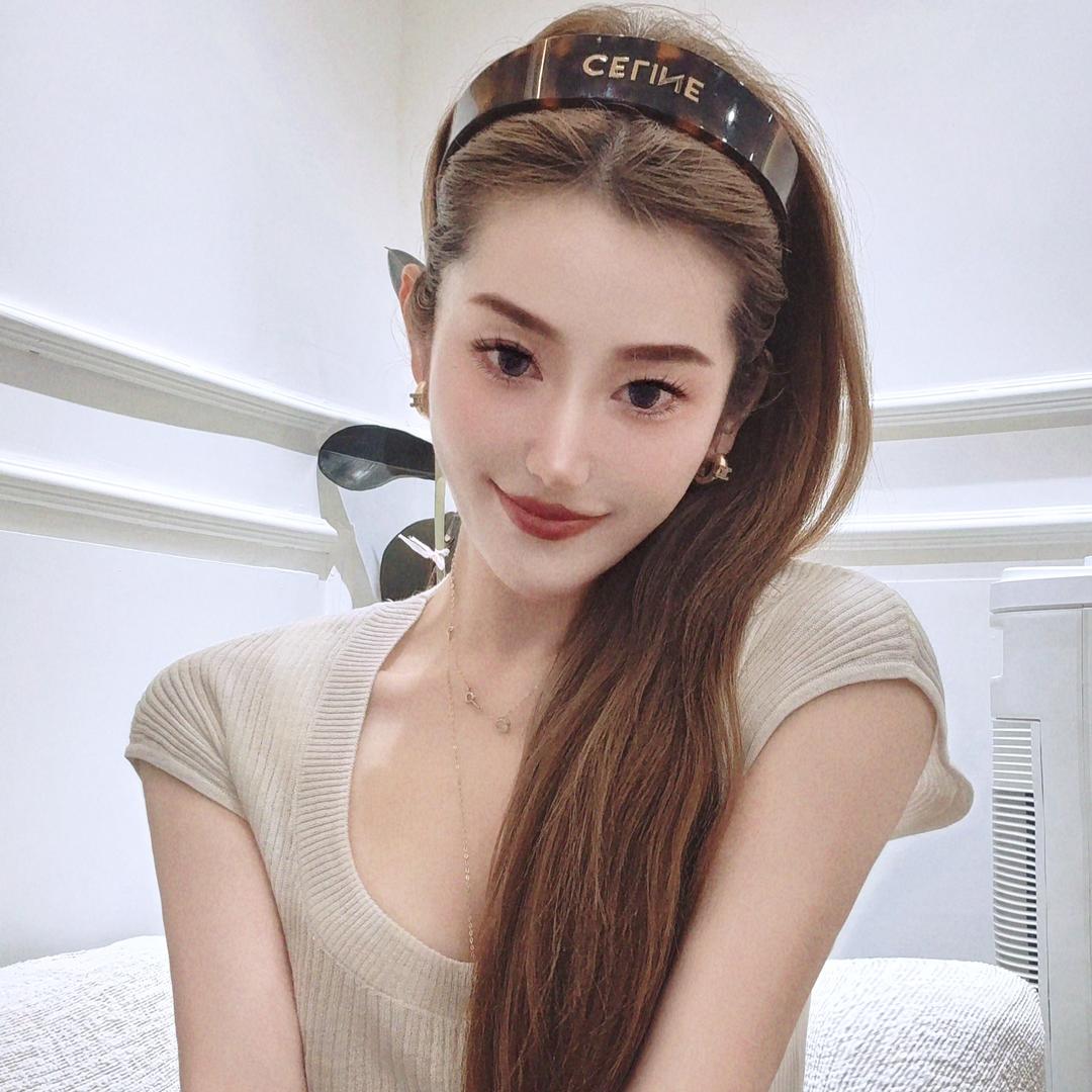 柒 舍