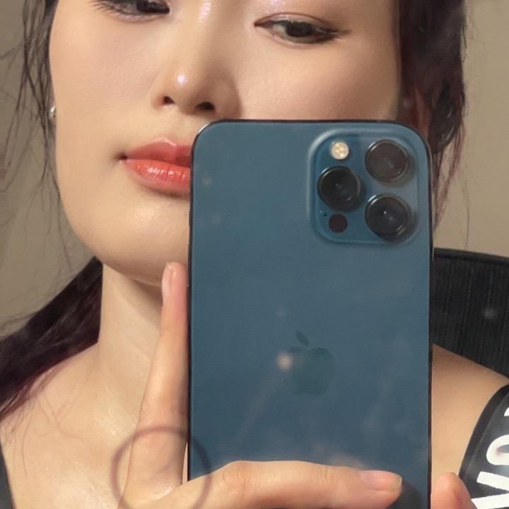 ☔️笑容背后的故事☔️