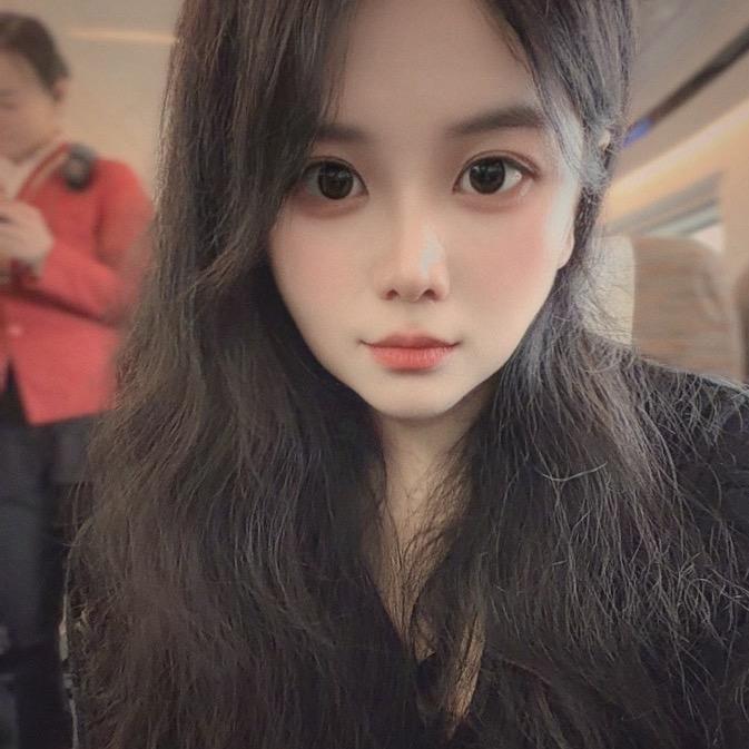 耿耿（21:30冲刺抖音年度嘉年华）