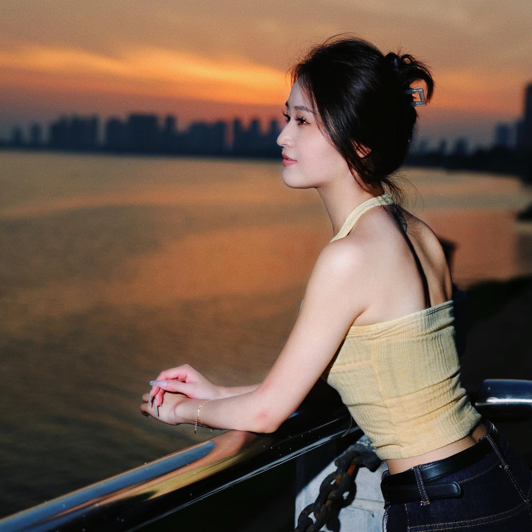 沈小姐