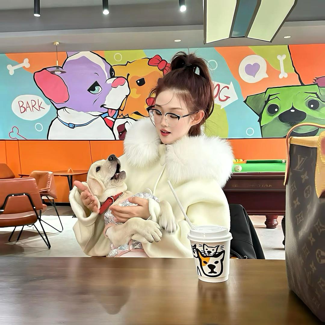 杨呦呦