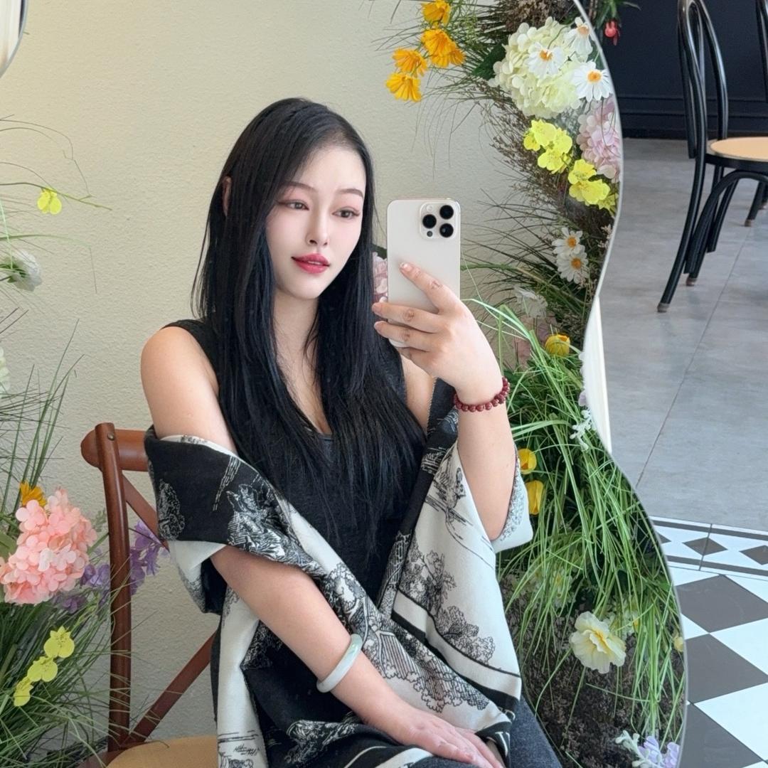 兔子🐰不爱胡萝卜