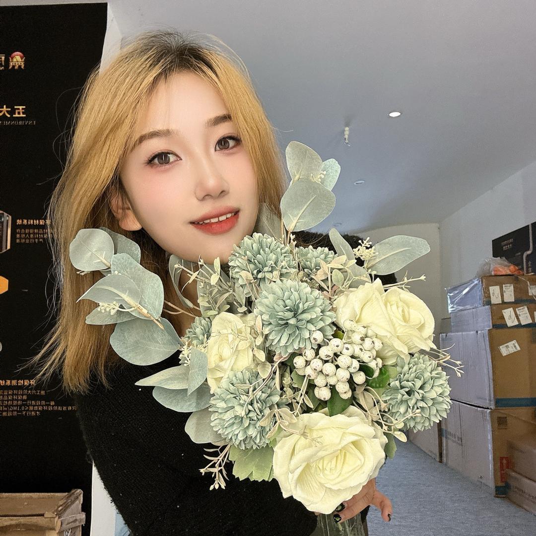 梓潼南国鼎峰装饰-王哪跑