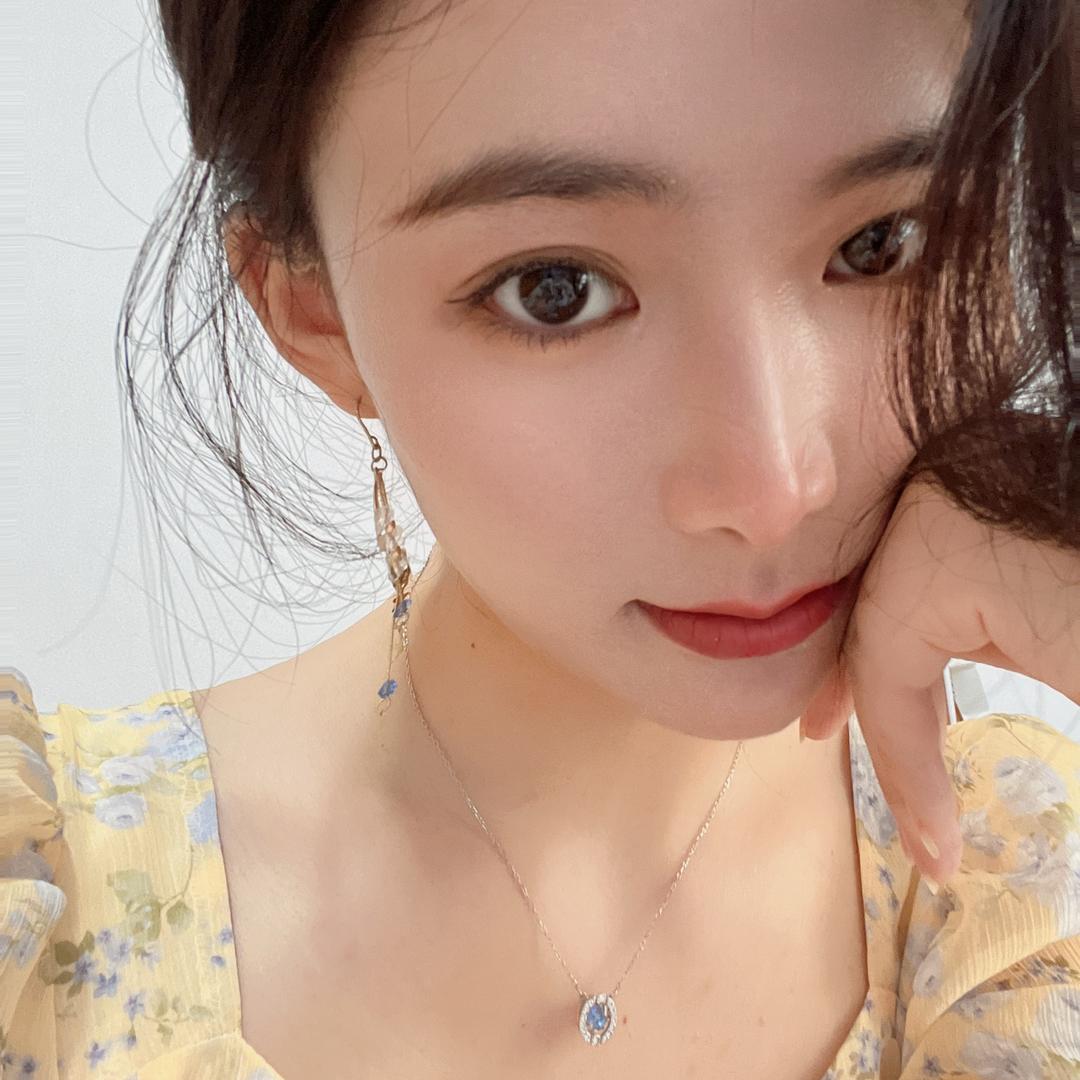 小小瓜子姐