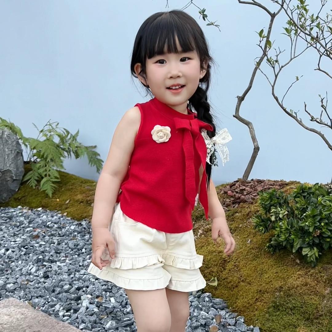 伊伊妈童装