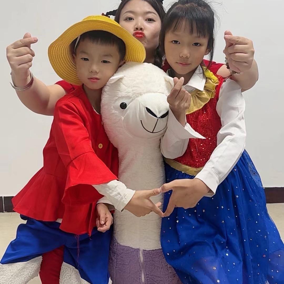 奥特曼和小狐狸